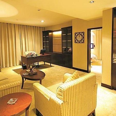 Yinxuan Hotel Shenzhen Longhua Εξωτερικό φωτογραφία